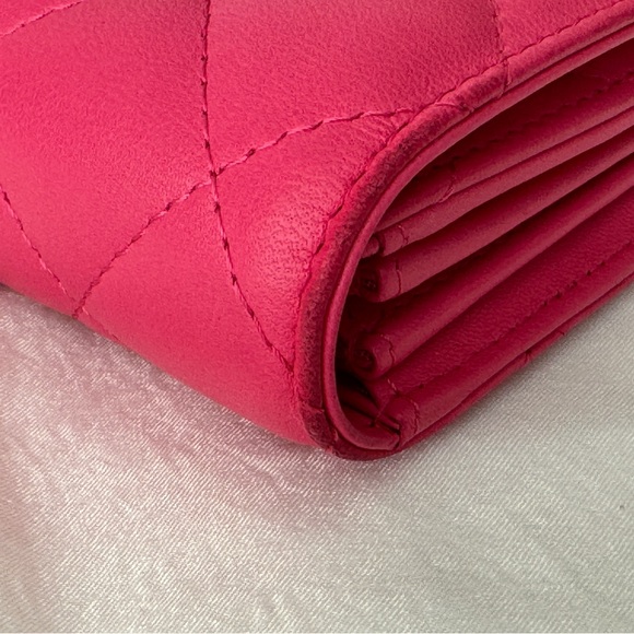 CHANEL Lambskin Quited CC Classic Flap Long Wallet Pink - Picture 8 of 15